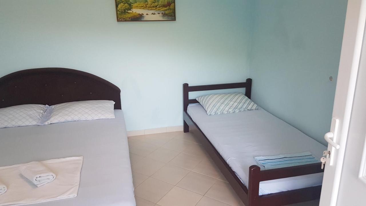 Farm House Godinje Екстер'єр фото